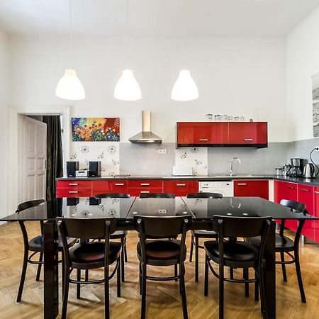 Berta - 4 Bedrooms, 3 Baths Budapest Esterno foto