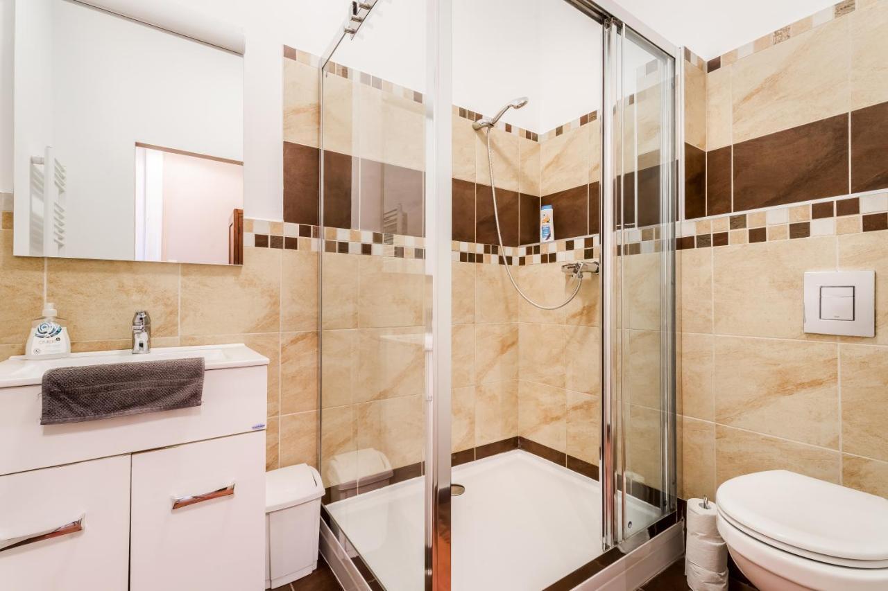 Berta - 4 Bedrooms, 3 Baths Budapest Esterno foto