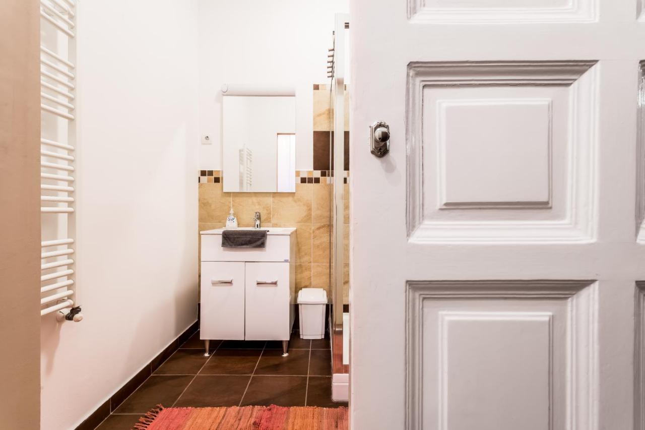 Berta - 4 Bedrooms, 3 Baths Budapest Esterno foto