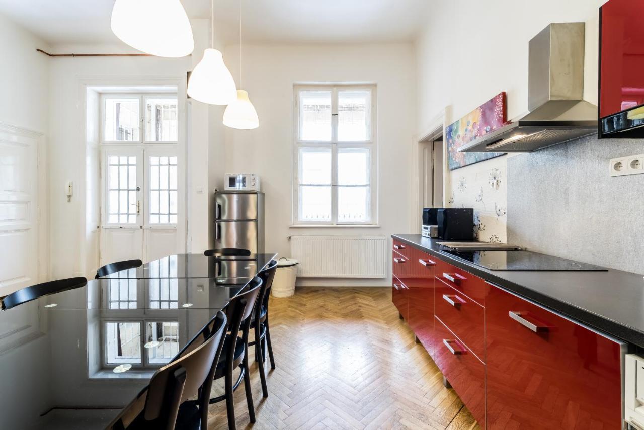 Berta - 4 Bedrooms, 3 Baths Budapest Esterno foto